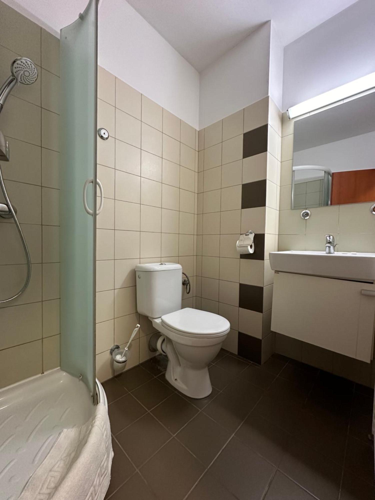 Zeleny Dvor Hotel